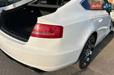 Купе Audi A5 2010 в 