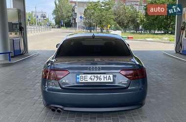 Купе Audi A5 2010 в 