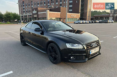 Купе Audi A5 2010 в 