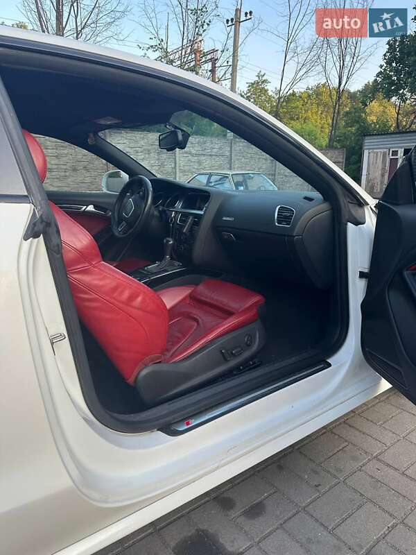 Купе Audi A5 2009 в Запоріжжі