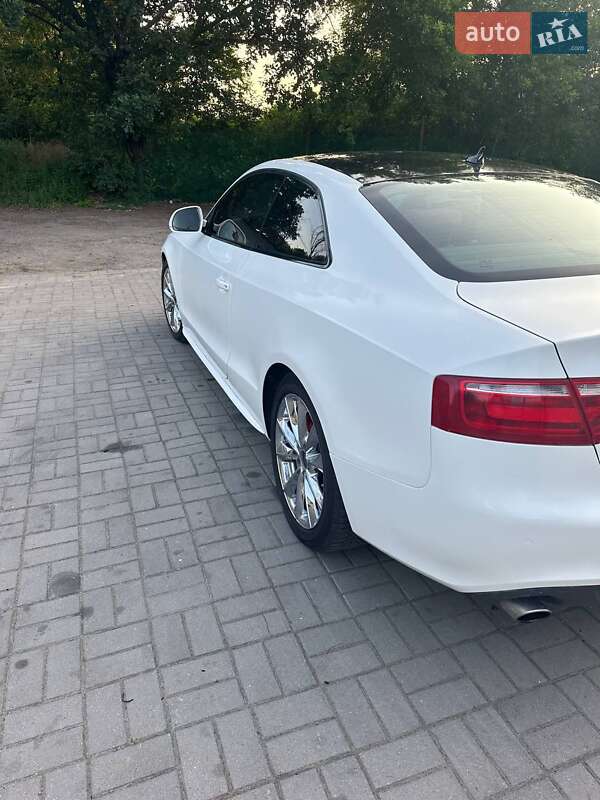 Купе Audi A5 2009 в Запоріжжі