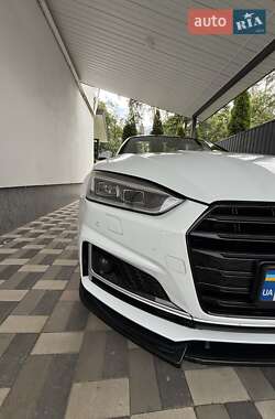 Кабриолет Audi A5 2017 в 