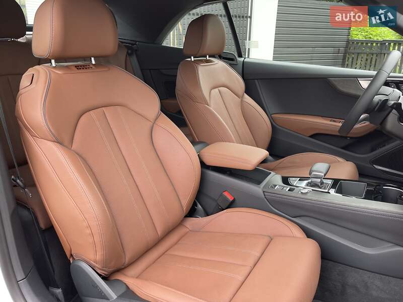 Кабріолет Audi A5 2022 в Києві