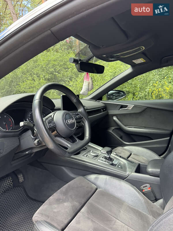 Купе Audi A5 2017 в Киеве