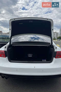Купе Audi A5 2017 в 
