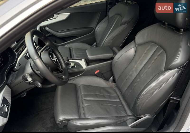 Купе Audi A5 2017 в Киеве
