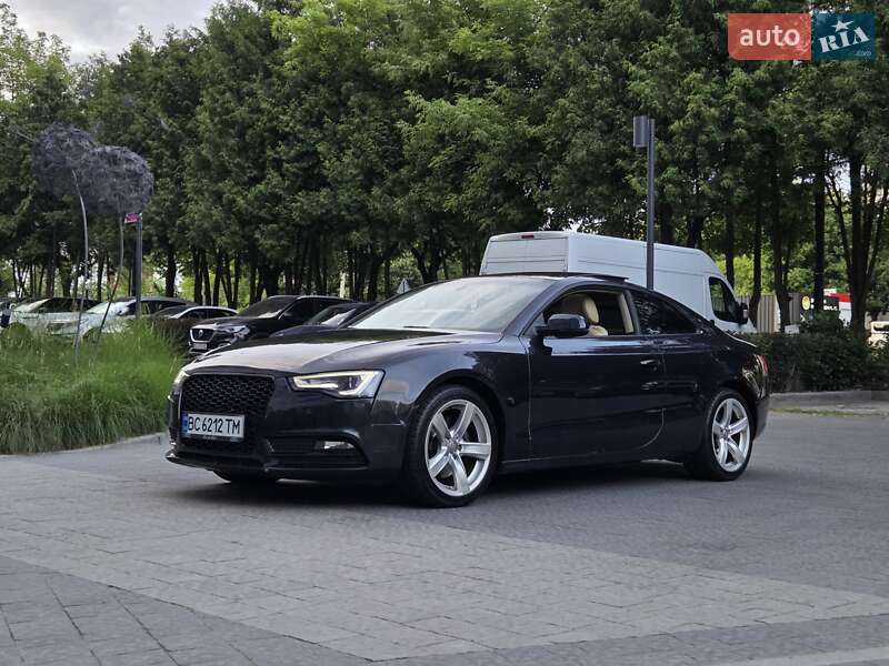 Купе Audi A5 2012 в Львове