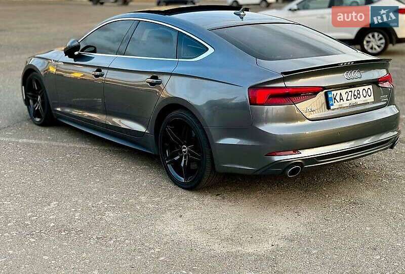 Купе Audi A5 2017 в Киеве