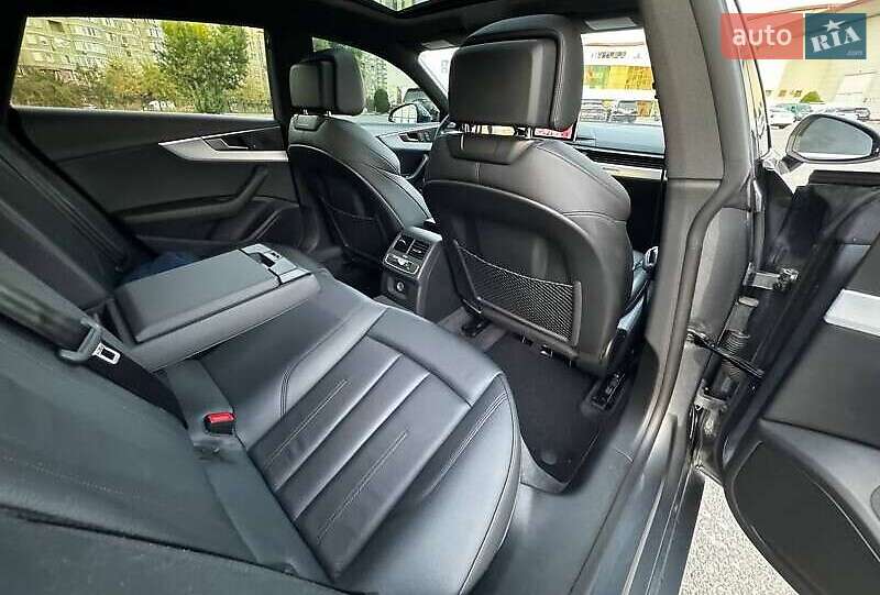 Купе Audi A5 2017 в Киеве