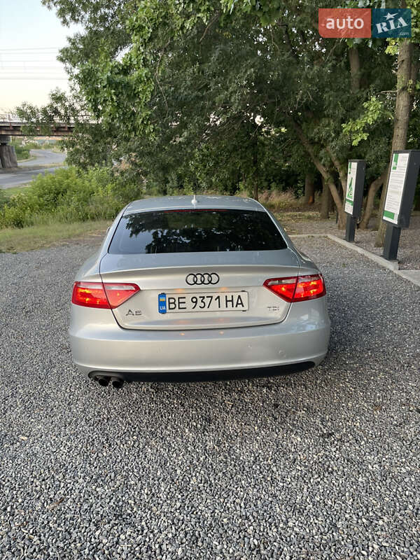 Купе Audi A5 2011 в Вознесенске