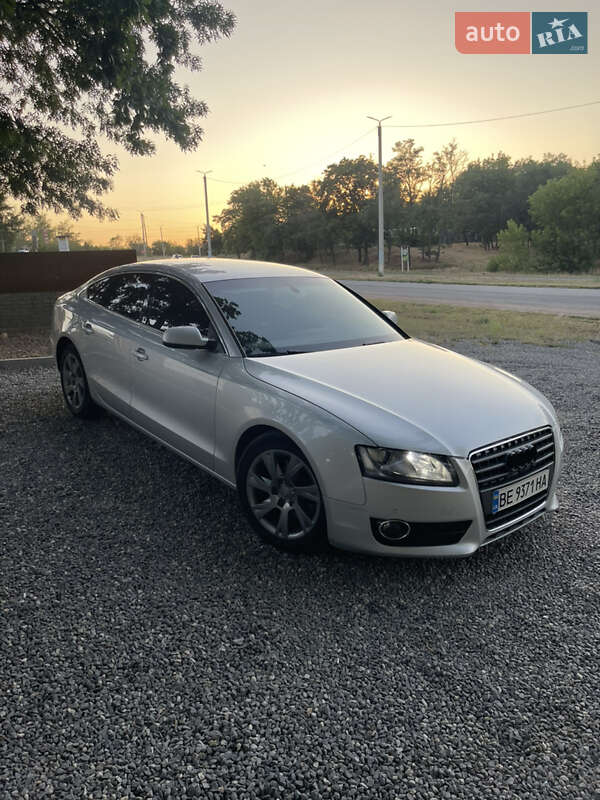 Купе Audi A5 2011 в Вознесенске