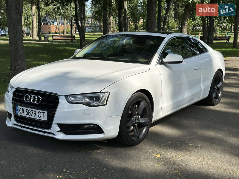 Купе Audi A5 2012 в 