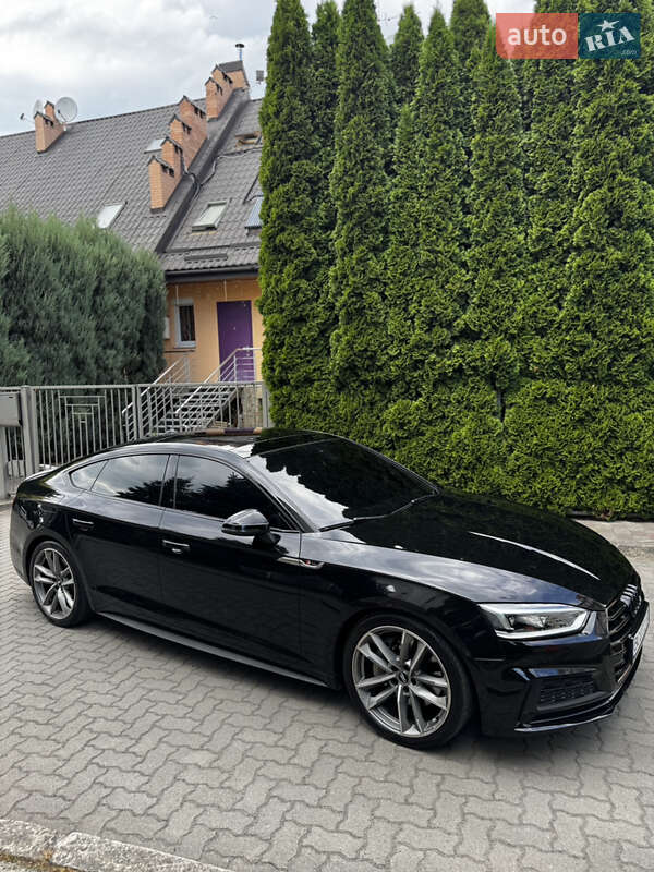 Купе Audi A5 2019 в Львові