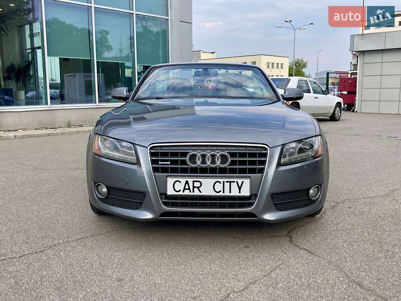 Кабріолет Audi A5 2011 в Києві