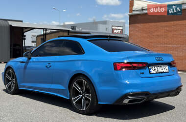 Купе Audi A5 2022 в 