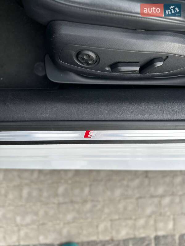 Купе Audi A5 2017 в Киеве