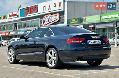 Купе Audi A5 2009 в 