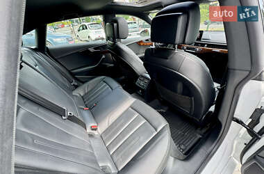 Купе Audi A5 2019 в 