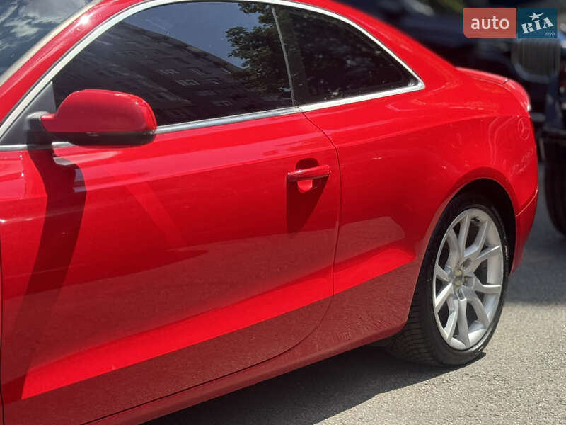 Купе Audi A5 2010 в Києві