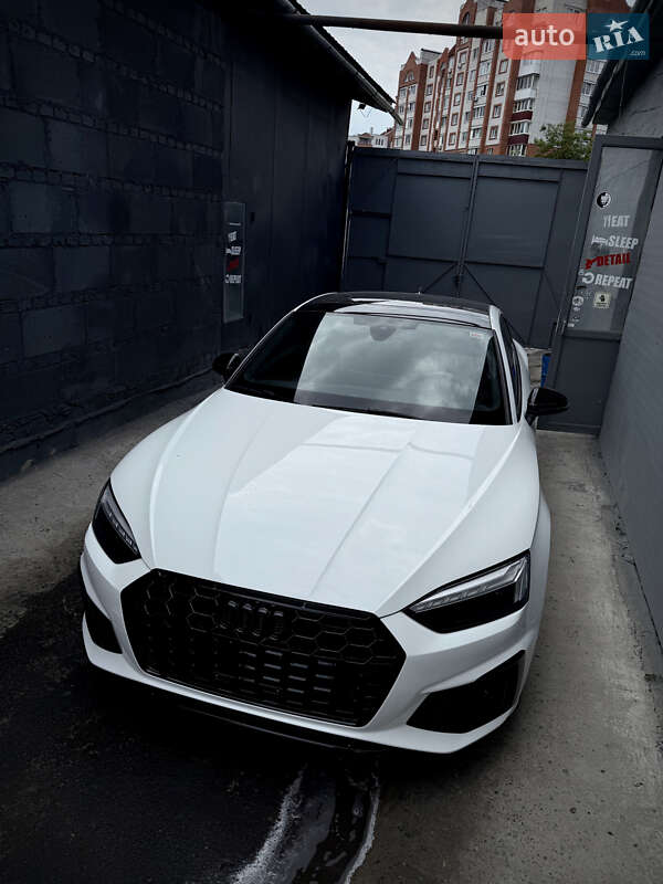Купе Audi A5 2021 в Тернополе