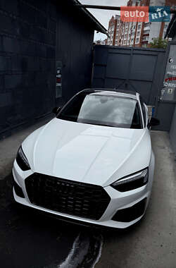 Купе Audi A5 2021 в 