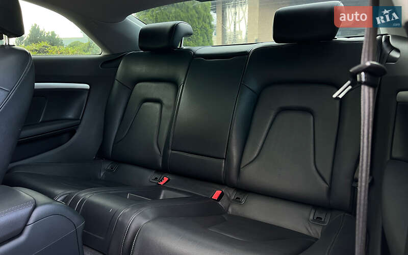 Купе Audi A5 2012 в Львове