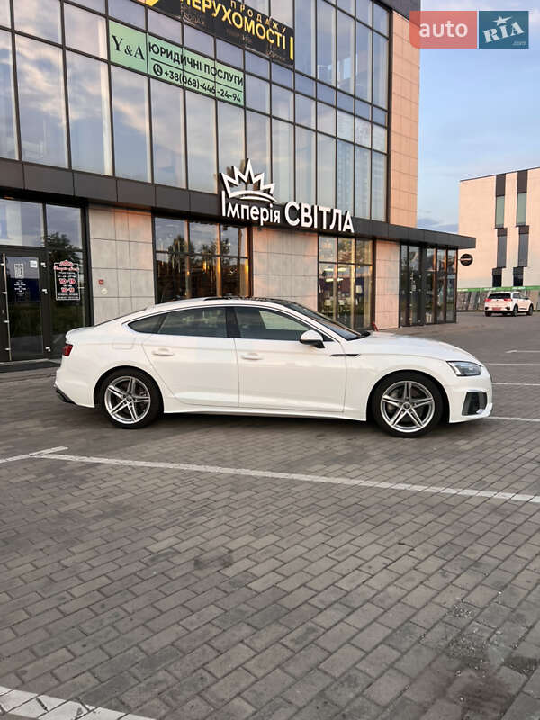 Ліфтбек Audi A5 2020 в Рівному