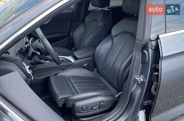 Купе Audi A5 2019 в 