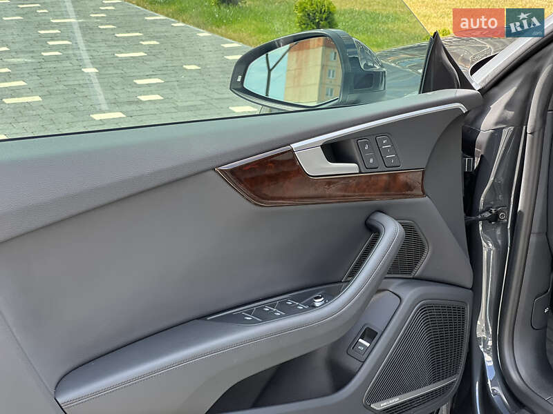 Кабріолет Audi A5 2019 в Ужгороді