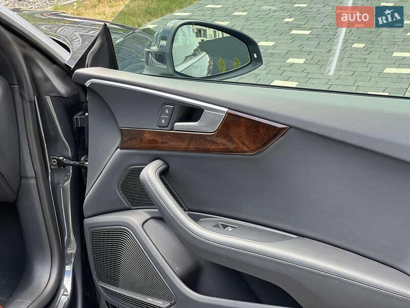 Кабріолет Audi A5 2019 в Ужгороді