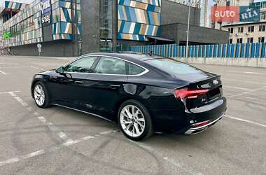 Купе Audi A5 2022 в 