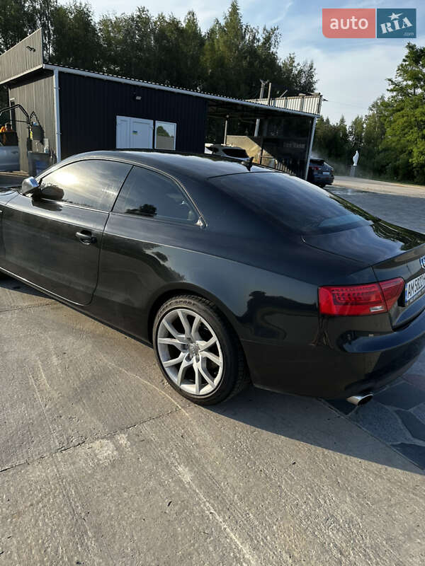 Купе Audi A5 2008 в Емильчине