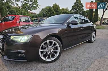 Купе Audi A5 2011 в 