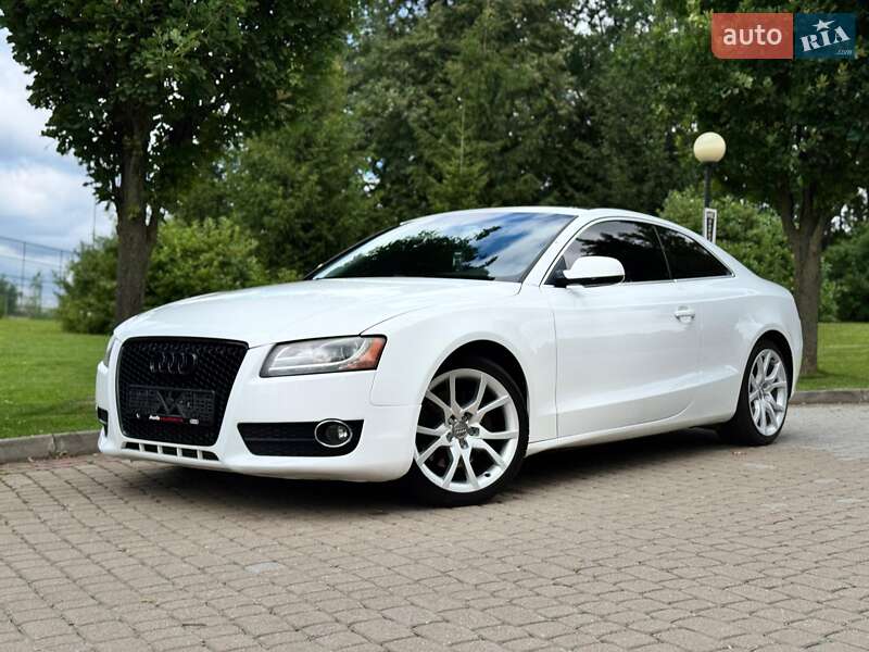 Купе Audi A5 2011 в Львове