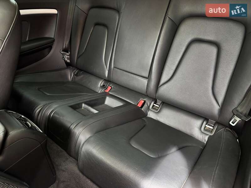 Купе Audi A5 2011 в Львове