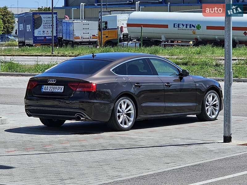 Audi A5 2011