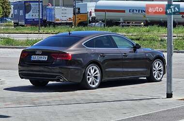 Купе Audi A5 2011 в 