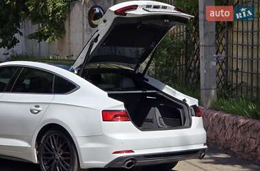 Купе Audi A5 2017 в 