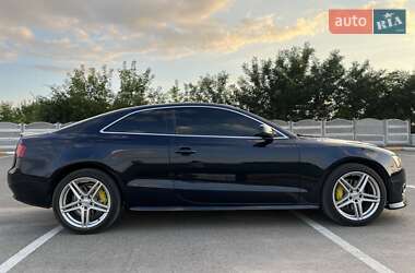 Купе Audi A5 2011 в 
