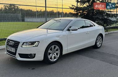 Купе Audi A5 2010 в 