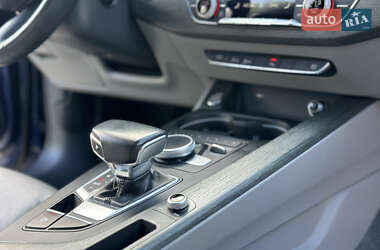Купе Audi A5 2018 в 