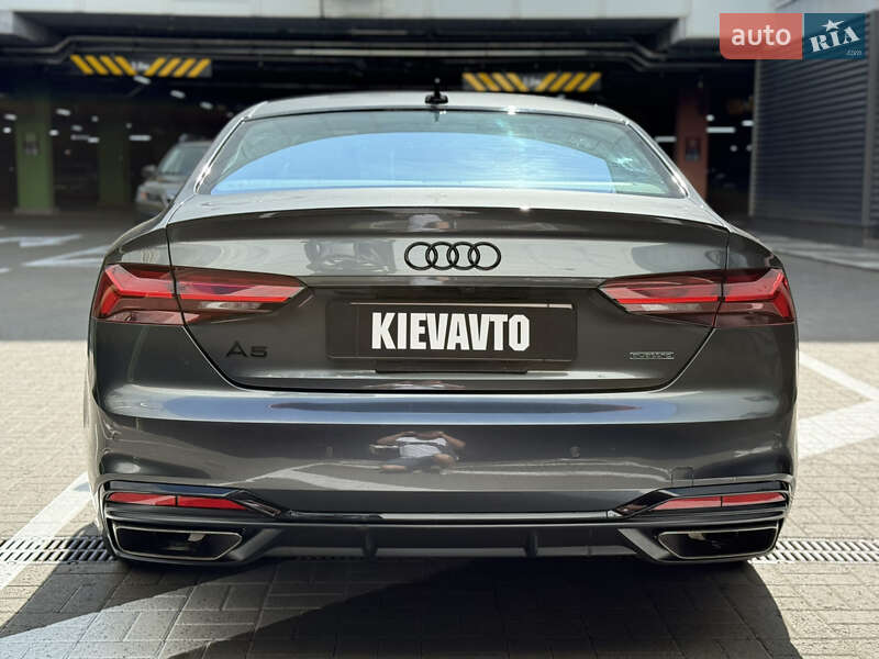 Купе Audi A5 2023 в Киеве