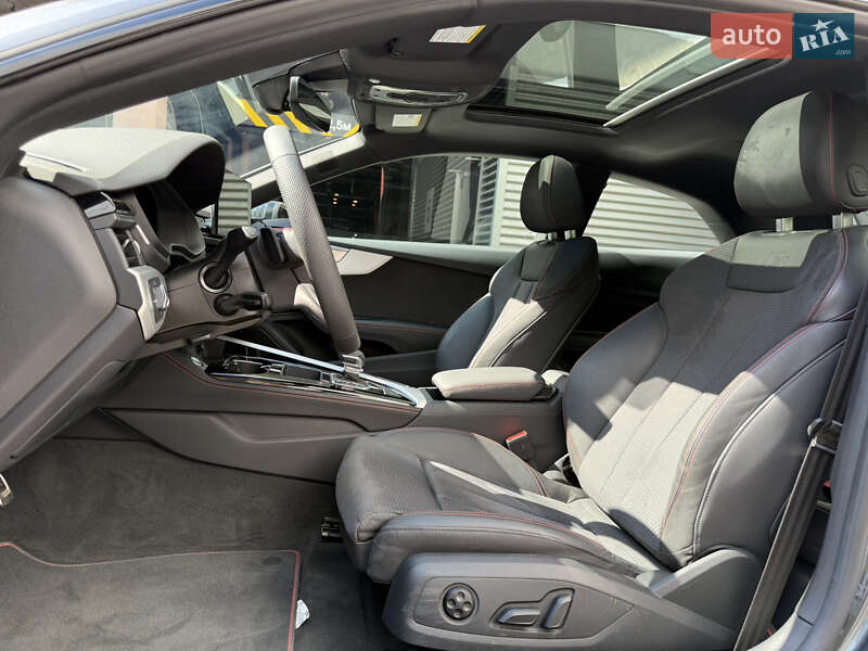 Купе Audi A5 2023 в Киеве