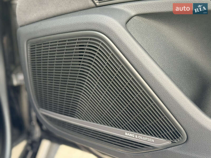 Купе Audi A5 2023 в Киеве