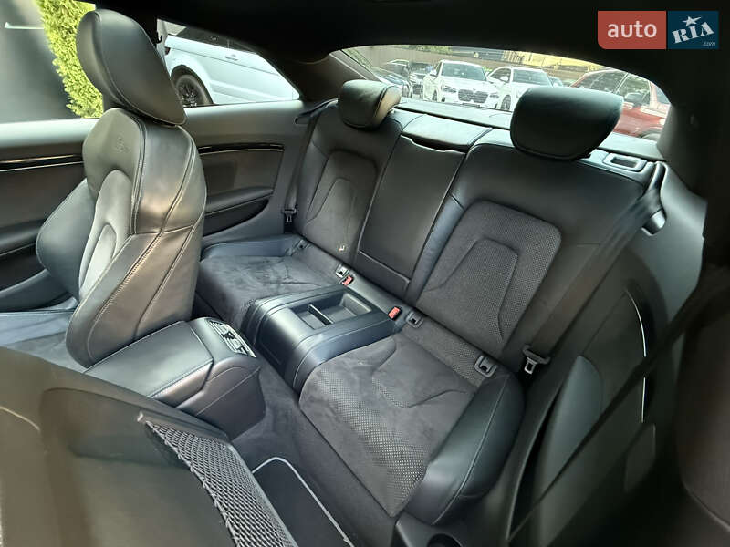 Купе Audi A5 2015 в Киеве