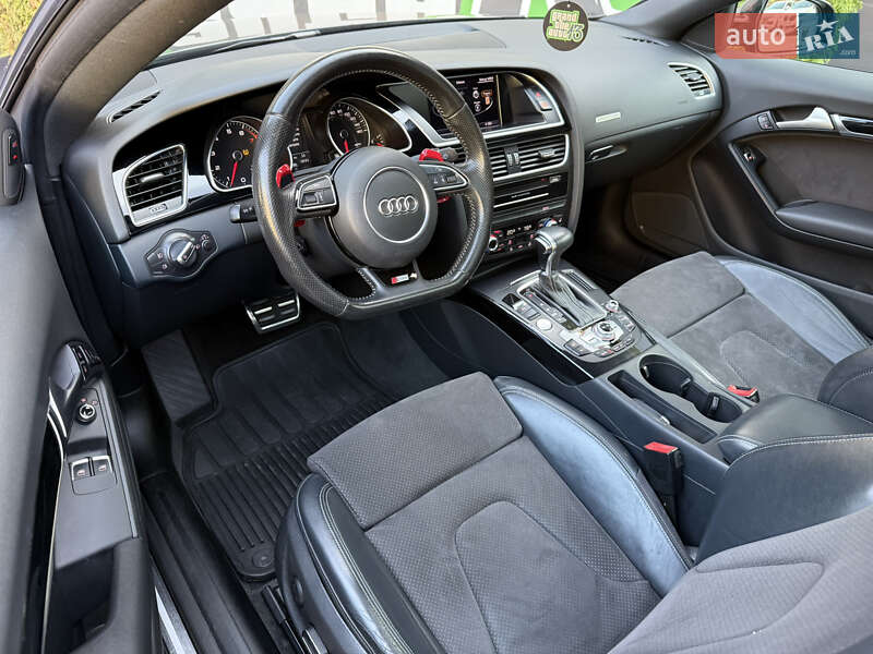 Купе Audi A5 2015 в Киеве