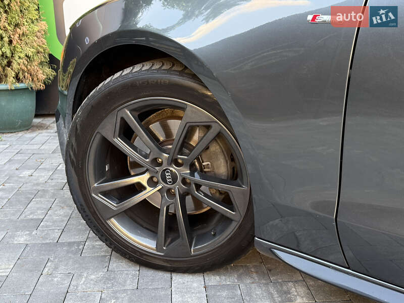 Купе Audi A5 2015 в Киеве
