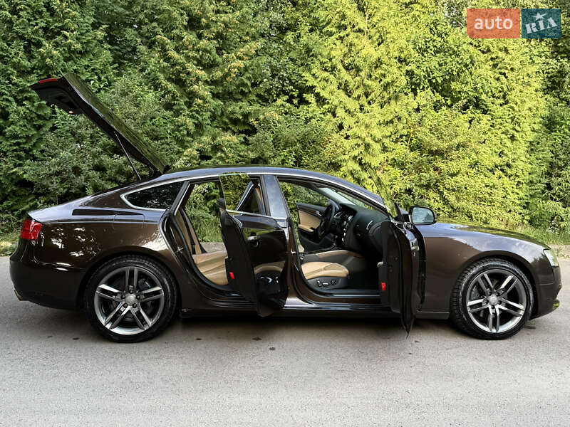 Купе Audi A5 2012 в 