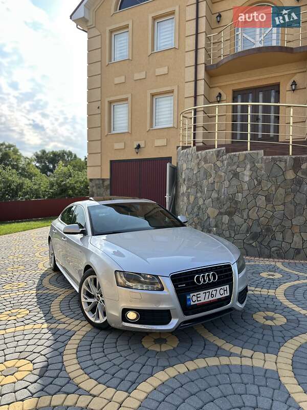 Купе Audi A5 2010 в 