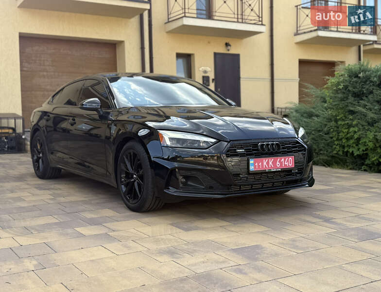 Лифтбек Audi A5 2020 в Киеве